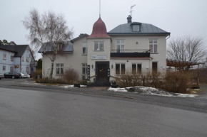Отель Häverödals Hotell  Халлставик